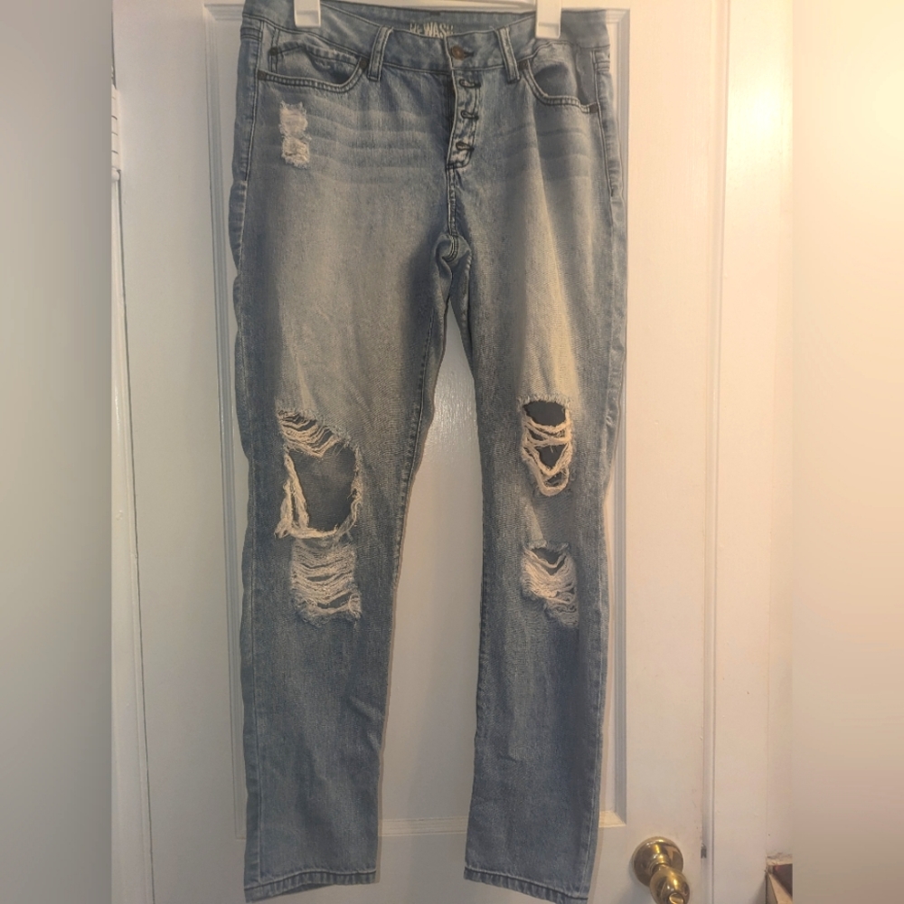 Rewash distressed jeans, size 13